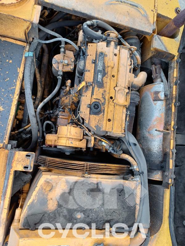 Bageri guseničari  R900 5964### - 8