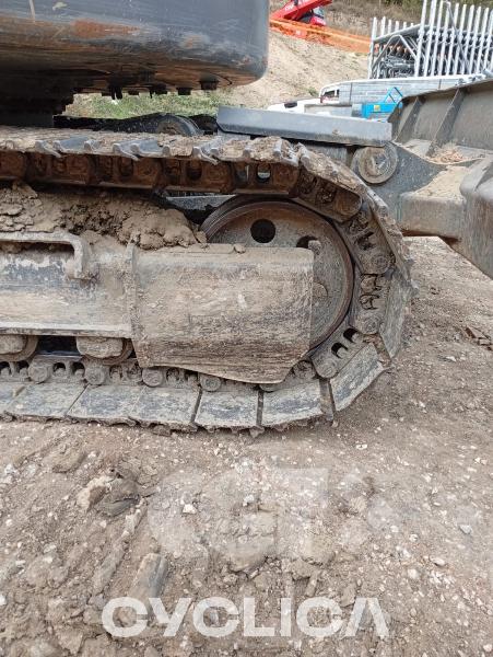 Bageri guseničari  EC145 312157 - 6