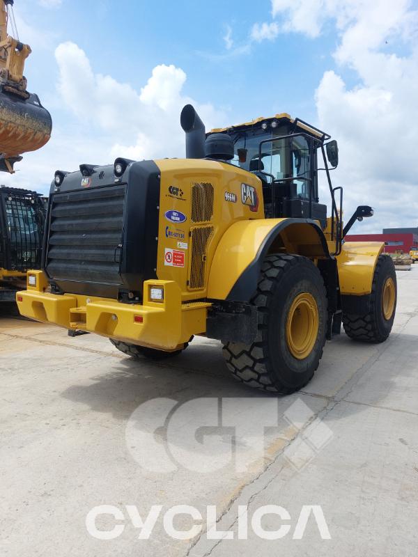 Натоварувачи на тркала 966M EJA03351 - 3