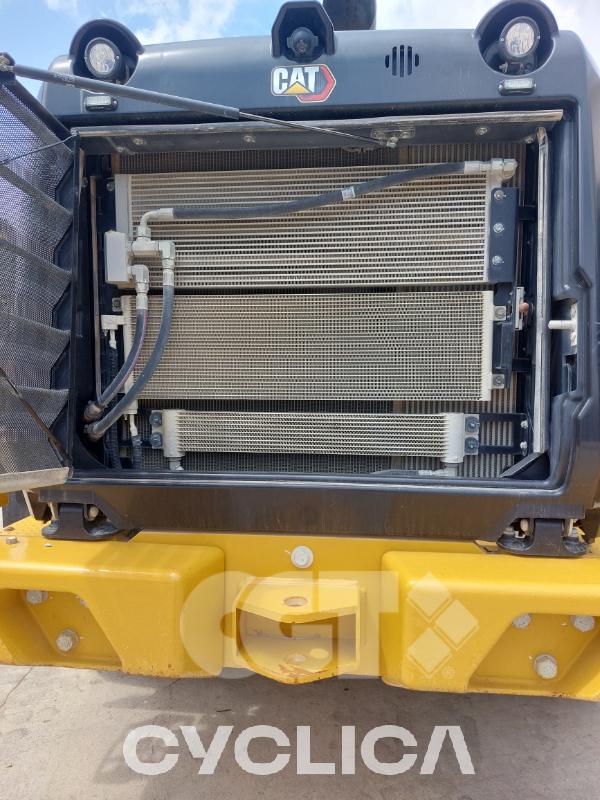 Натоварувачи на тркала 966M EJA03351 - 5