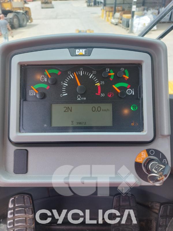 Натоварувачи на тркала 966M EJA03351 - 11