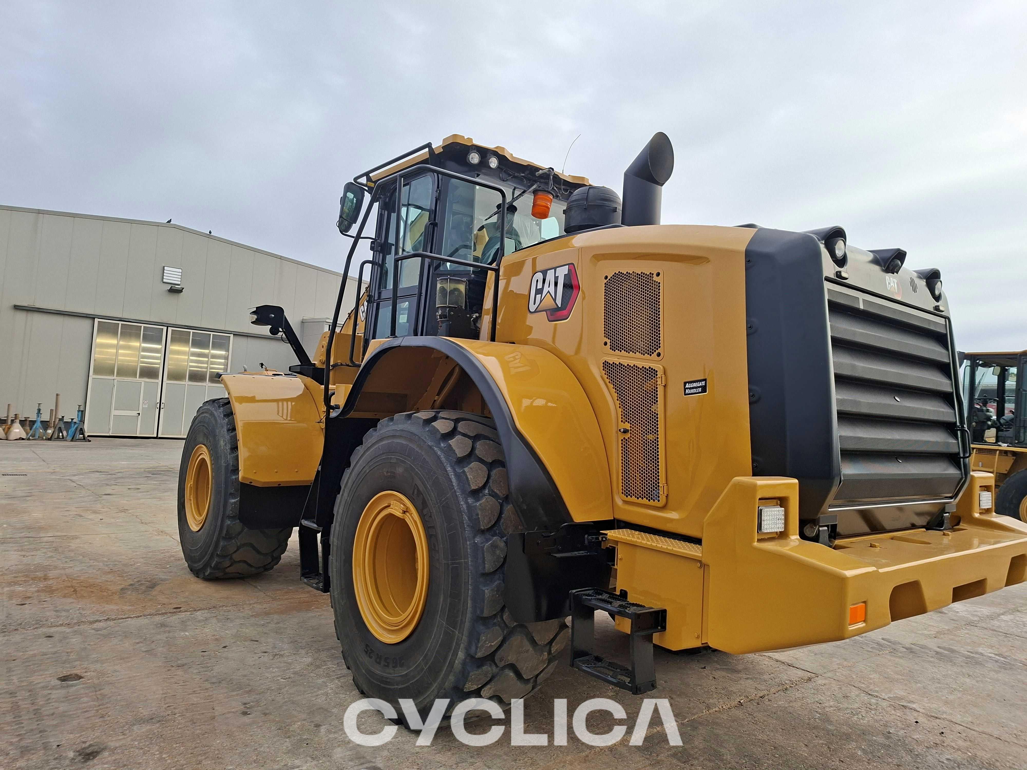 Palas cargadoras de ruedas 966M XE DZL00795 - 3