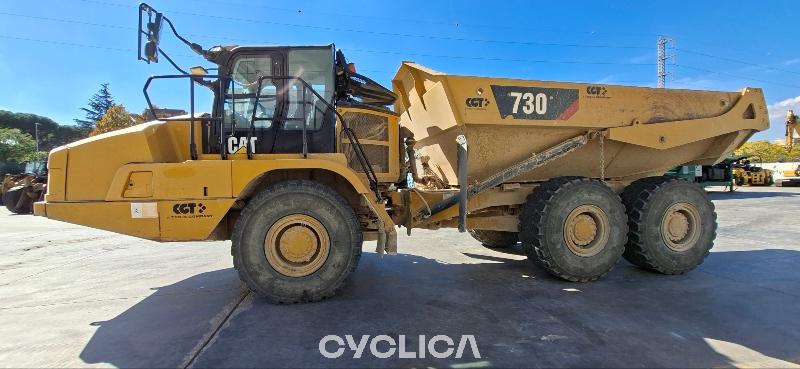 Dumpers and articulated trucks  730 3T301061 - 1