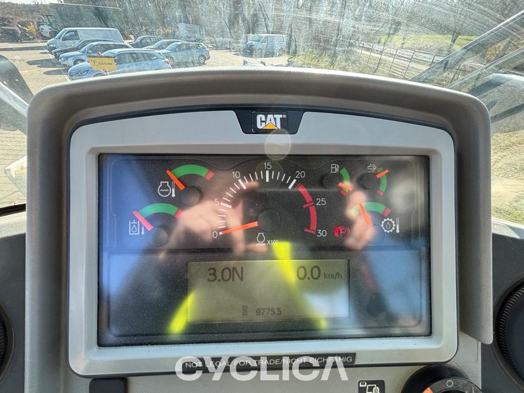 Chargeuses sur pneus  972MXE R1Z00501 - 8