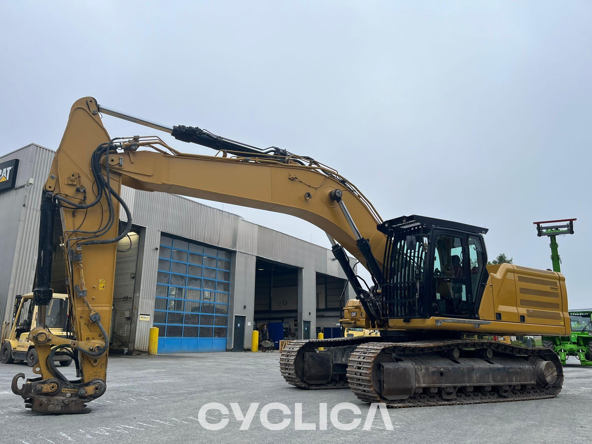 Eskavatorë me Zinxhirë  336NG JHD00465 - 1