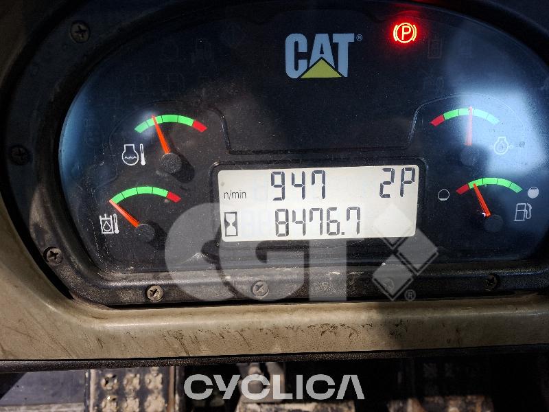 Gusjeničari 963D LCS01668 - 2