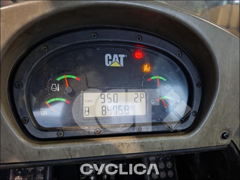 Gusjeničari 963D LCS01668 - 3