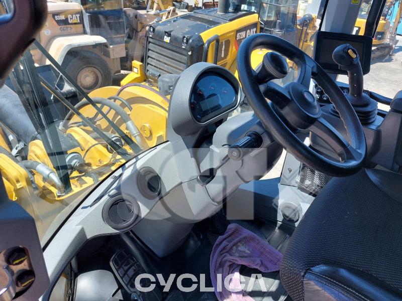 Nakladalci na kolesih  930M F5K01030 - 6