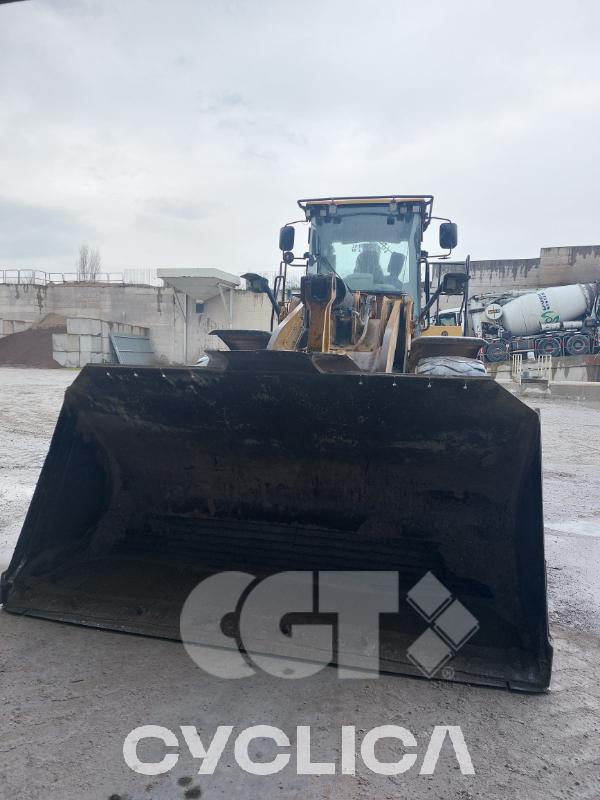 Pás Carregadoras de Rodas  966K PBG00### - 3