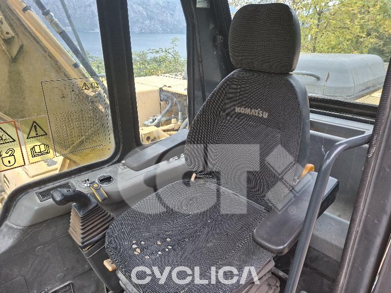 Escavadora de rastos  PC160 K30### - 14