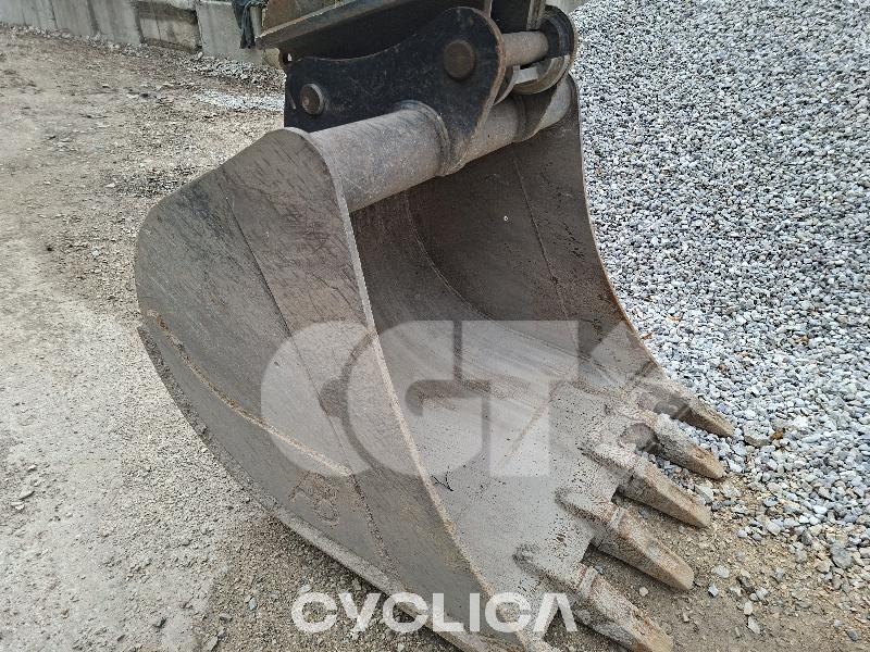 Escavadora de rastos  PC160 K30### - 6