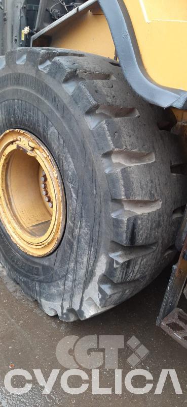 Ngarkues me rrota  950M XCJ10### - 6