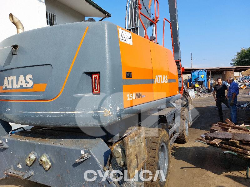 Escavadora de rastos  2502C M301### - 3