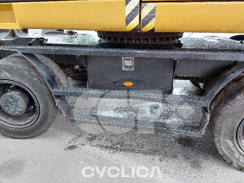 Escavadoras de rodas  MH3022 FB302### - 9