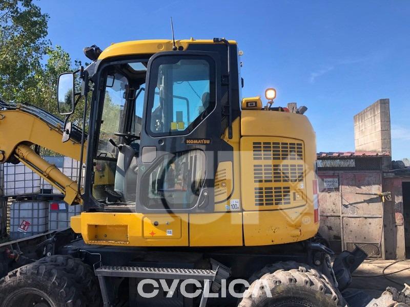 Escavadoras de rodas  PW118 F30### - 1