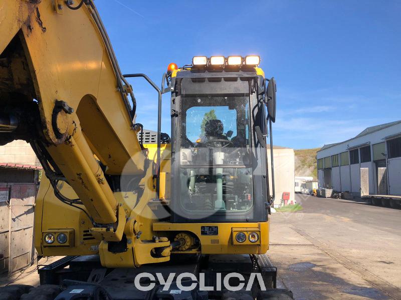 Escavadoras de rodas  PW118 F30### - 5