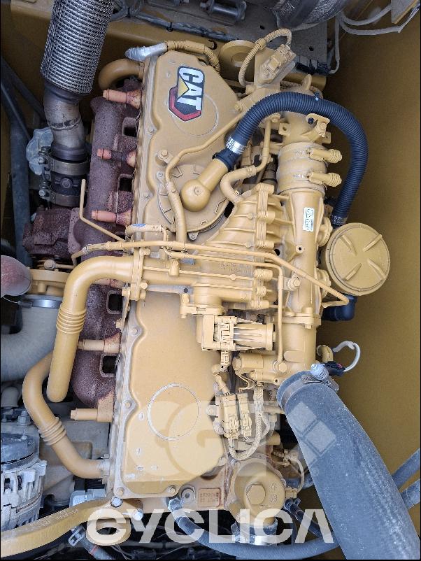 Bagri goseničarji 326 NG GWP00### - 8