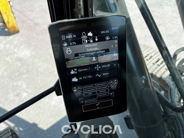 Bageri gusjeničari 320 HEX01264 - 8