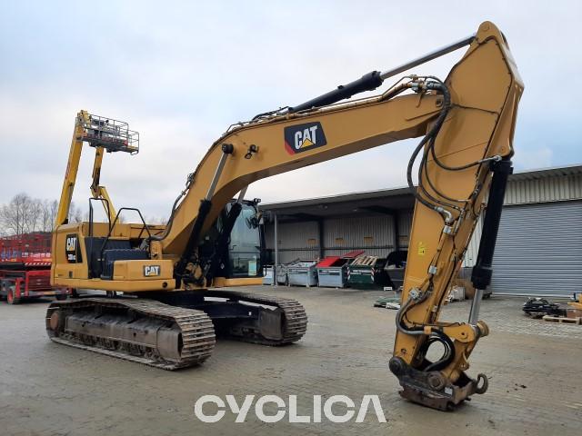 Bageri gusjeničari 330GC NDH00181 - 2