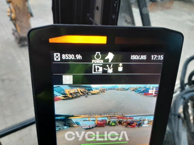 Bageri gusjeničari 330GC NDH00181 - 8