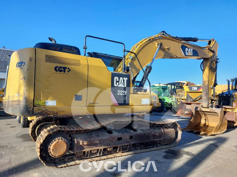 Pelles sur chenilles  323F SA FA210149 - 1