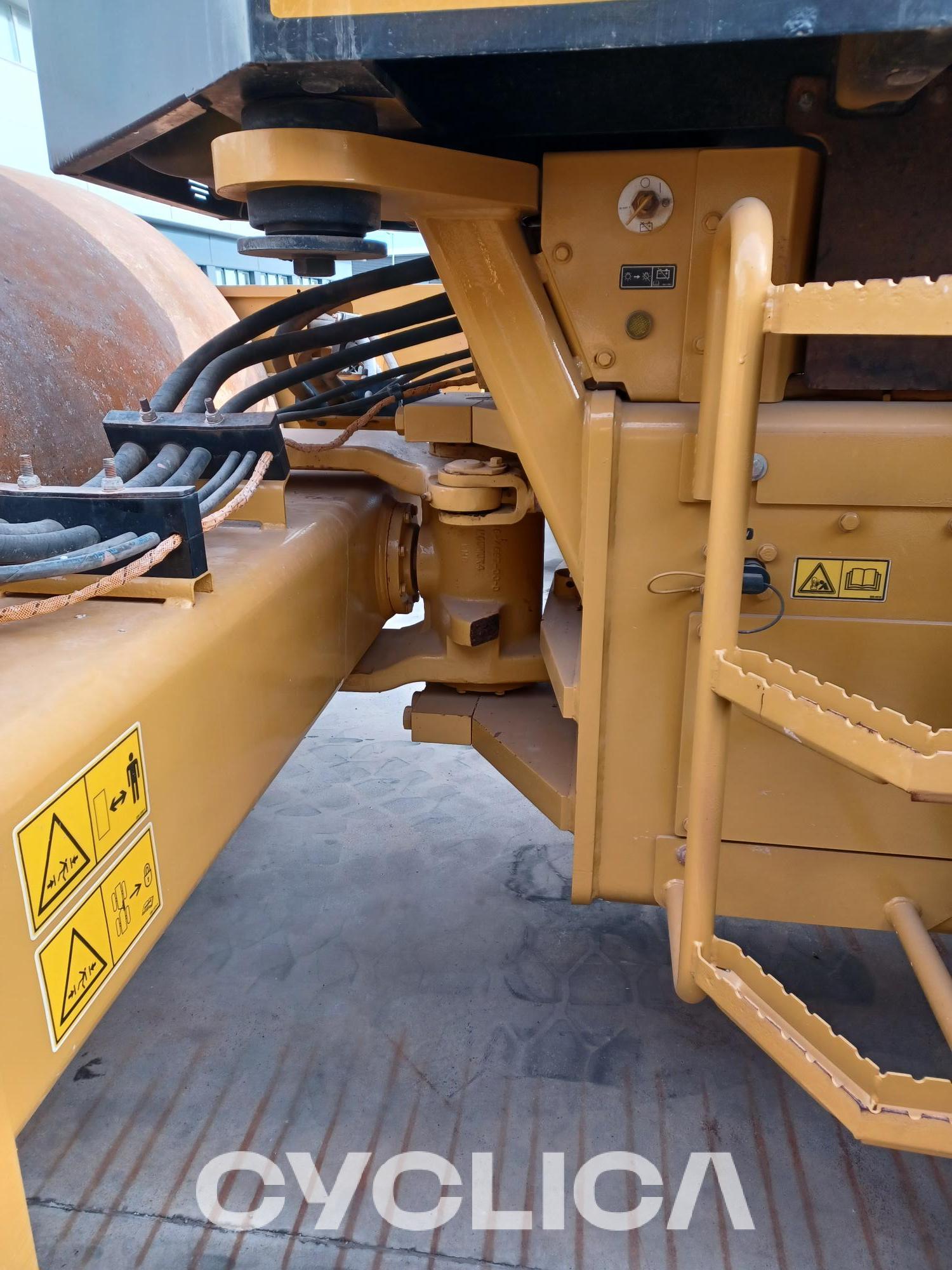 Kompaktorët  CS74B 49000154 - 6