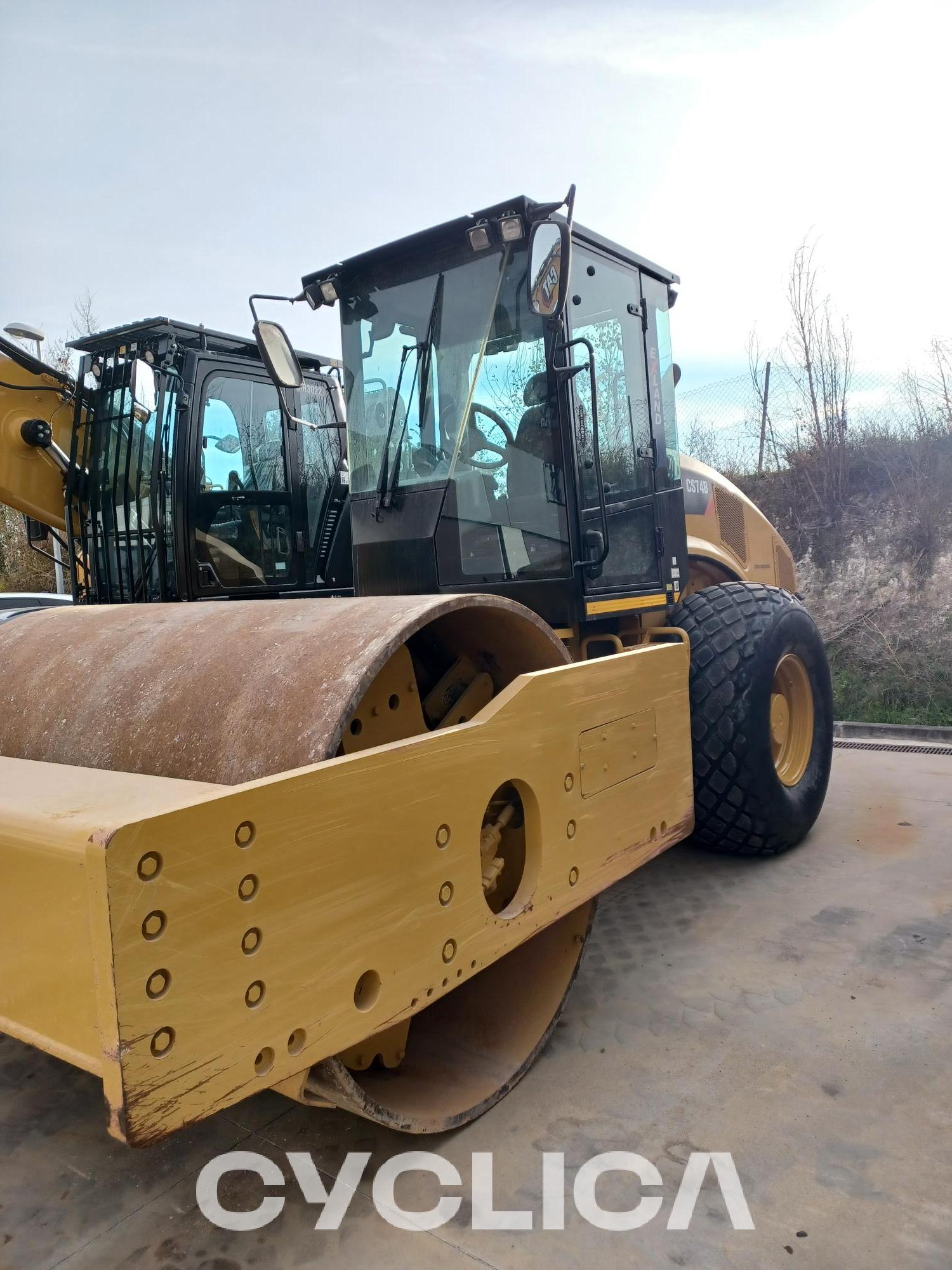 Kompaktorët  CS74B 49000154 - 8