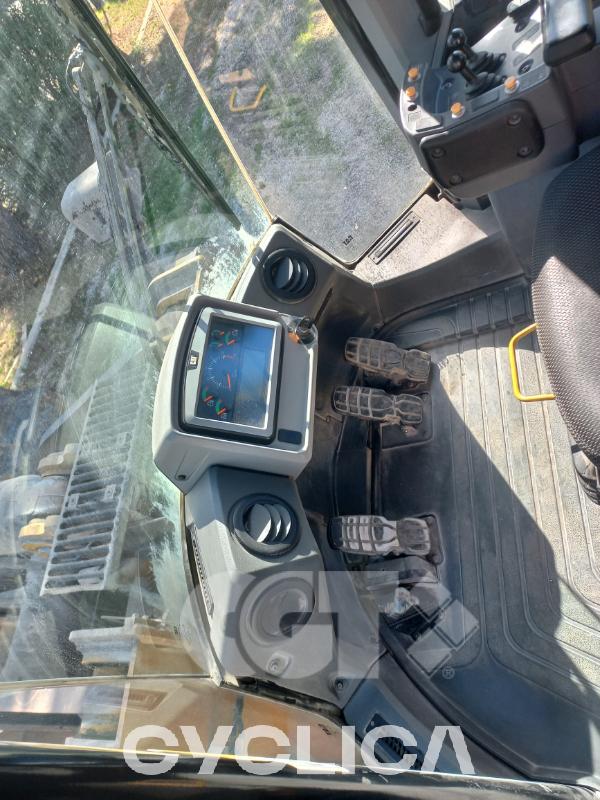 Nakladalci na kolesih 972M LSJ02639 - 10