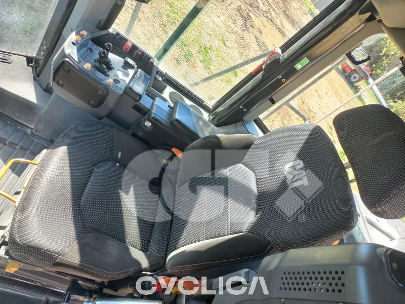 Nakladalci na kolesih 972M LSJ02639 - 11