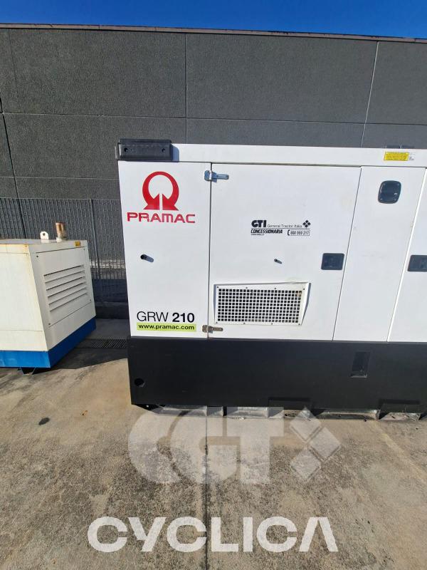 Grupos electrógenos / generadores  GRW210P PEE2656624 - 3