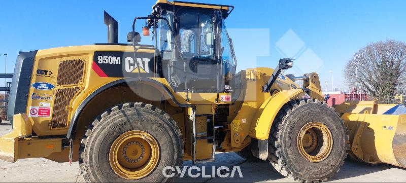 Nakladalci na kolesih 950M XCJ10326 - 2