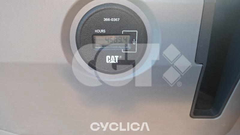 Bageri gusjeničari  352F NDC80252 - 14