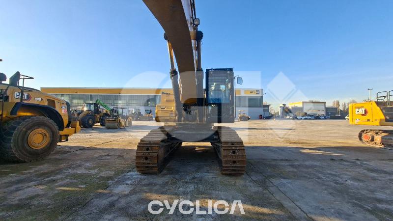 Bageri gusjeničari  352F NDC80252 - 3