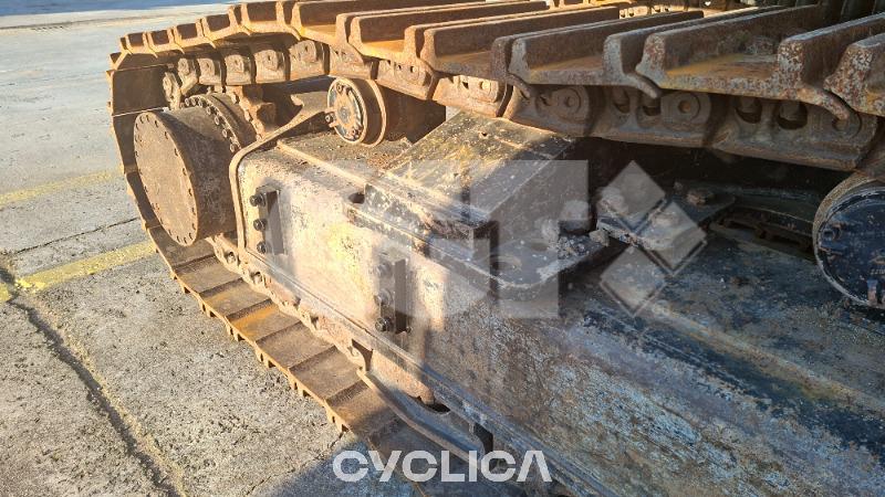 Bageri gusjeničari  352F NDC80252 - 13