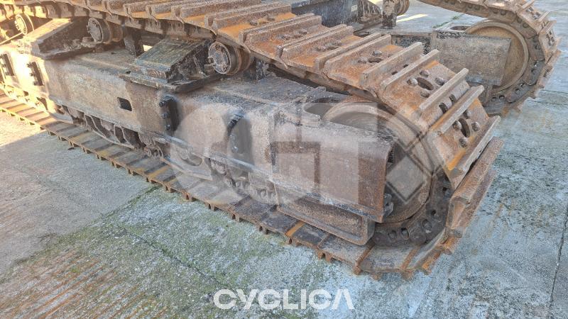 Bageri gusjeničari  352F NDC80252 - 12