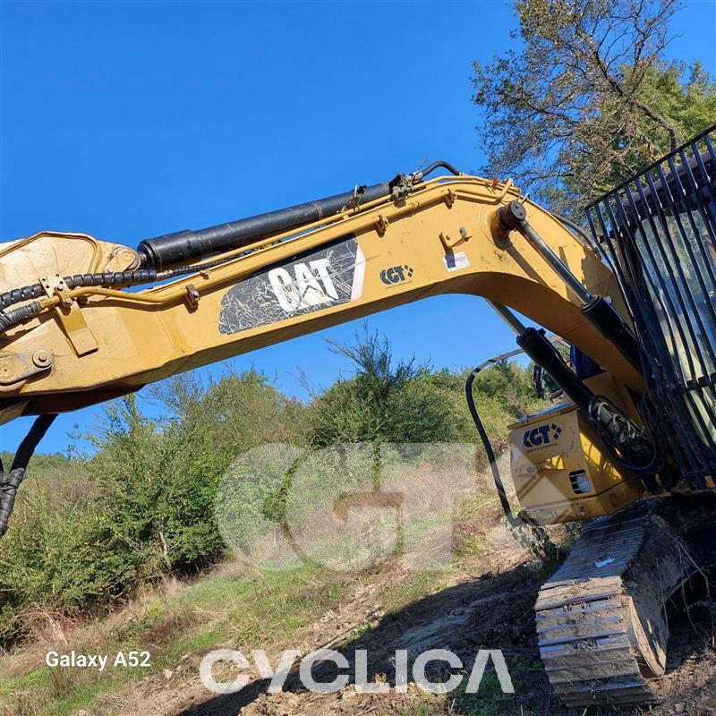 Bageri gusjeničari 311CU PAD00### - 8