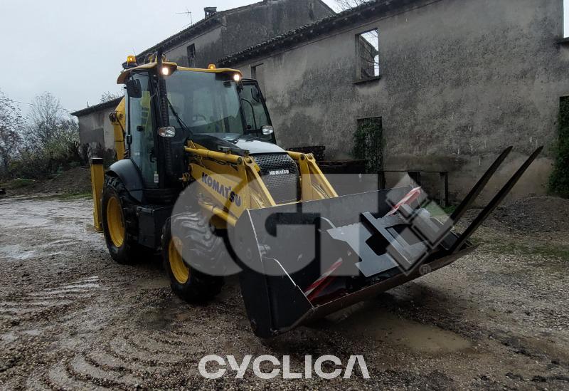 Ngarkues/Gërmues me Rrota WB97R-8 F60040 - 3