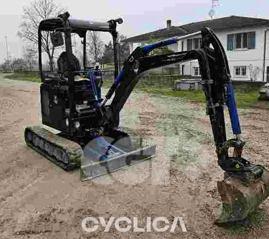 Bageri gusjeničari  302 CR RHM01654 - 6