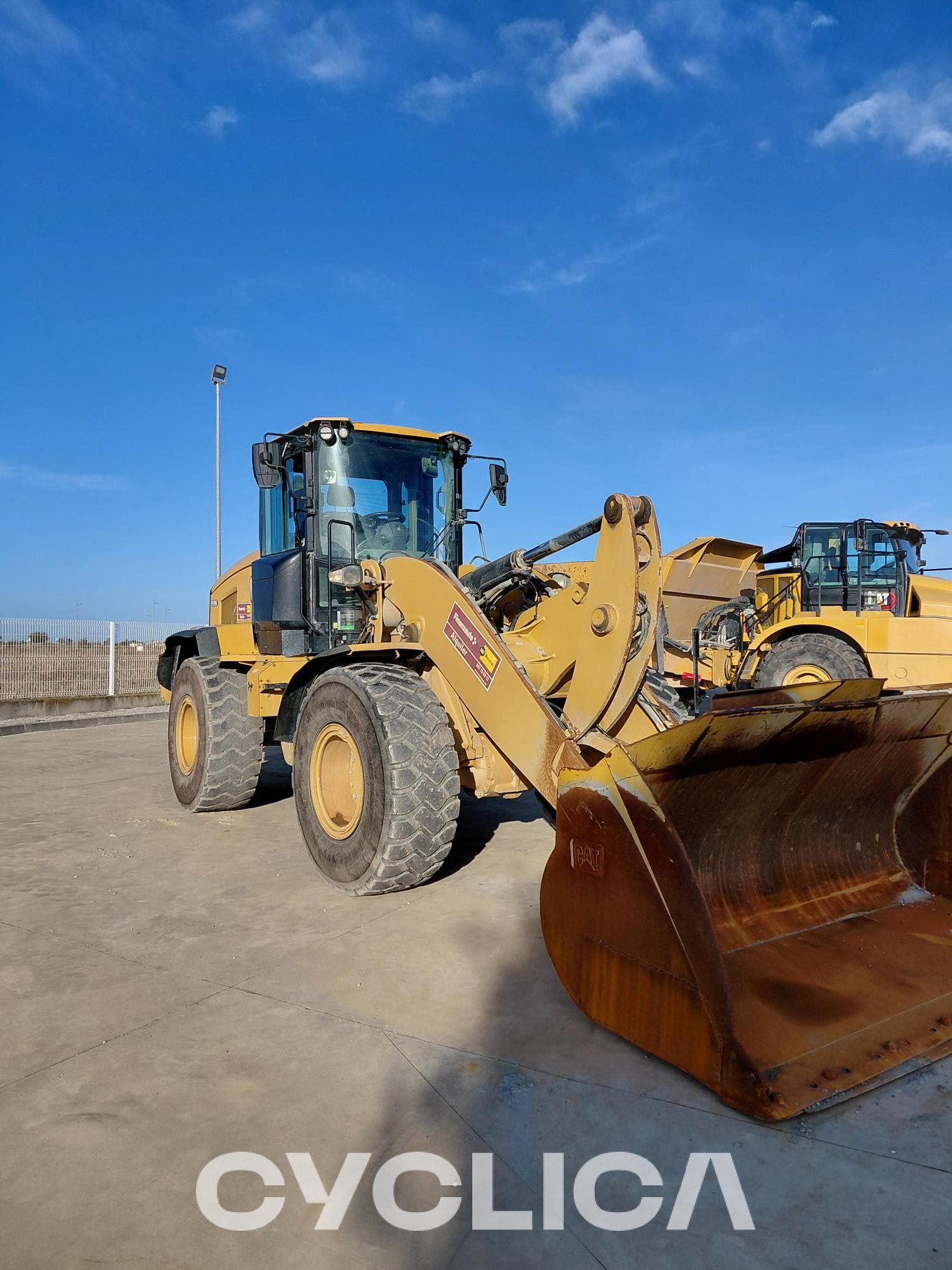 Nakladalci na kolesih  938M P5K03396 - 2