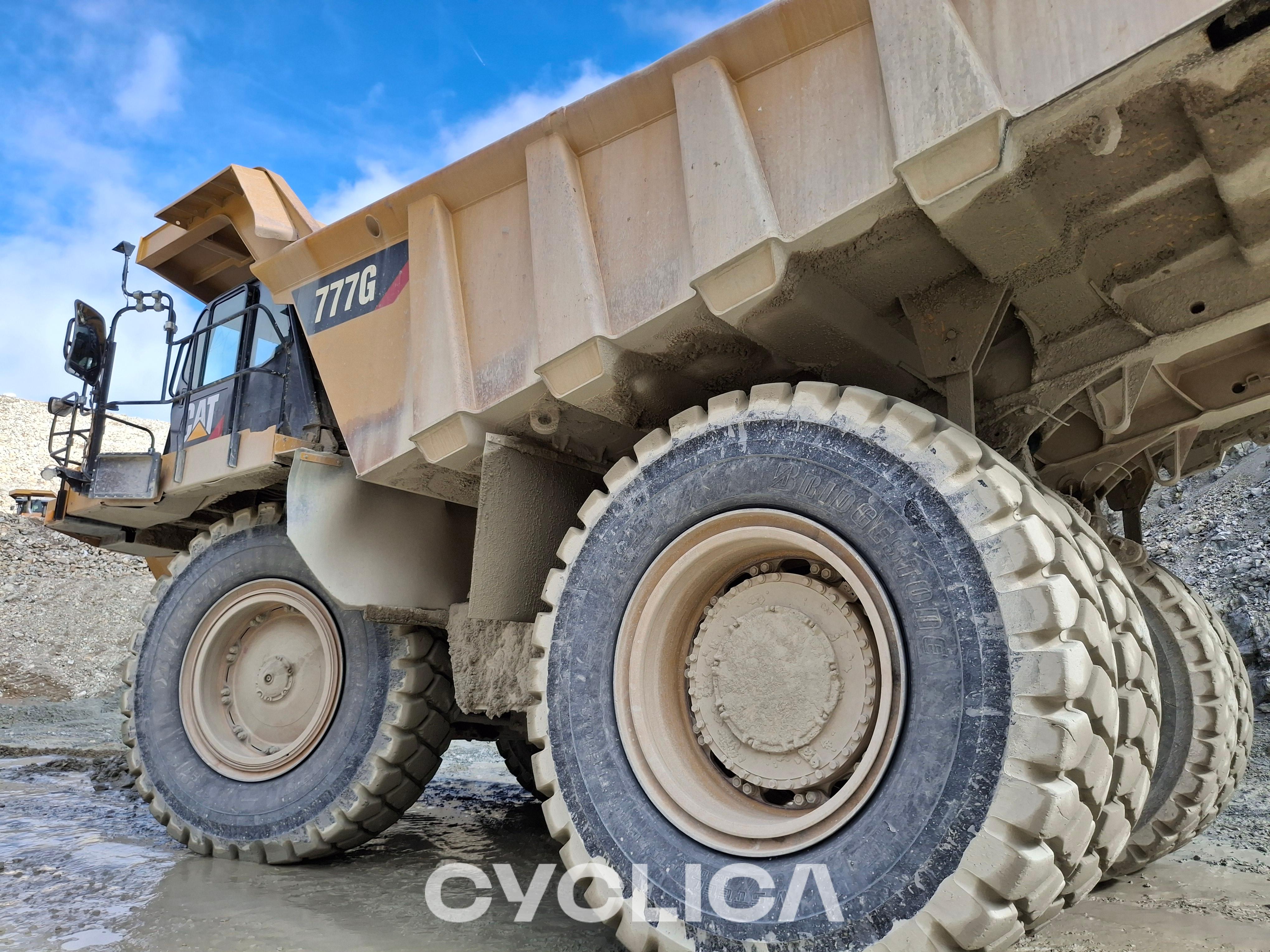 Kiperi i kruti kamioni  777G RDR02102 - 4