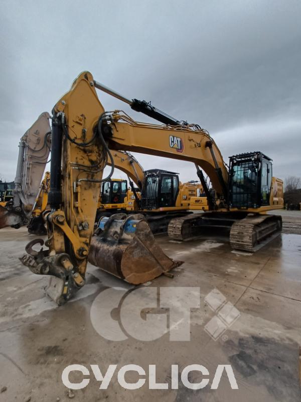 Bageri gusjeničari 330 NG XNB10212 - 1