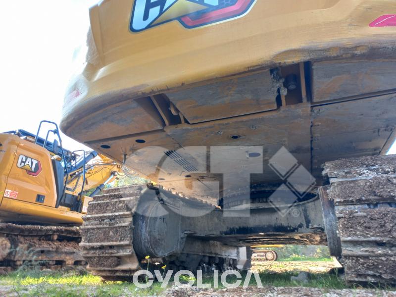 Ровокопачи-гасеничари  336 NG WFF20067 - 7