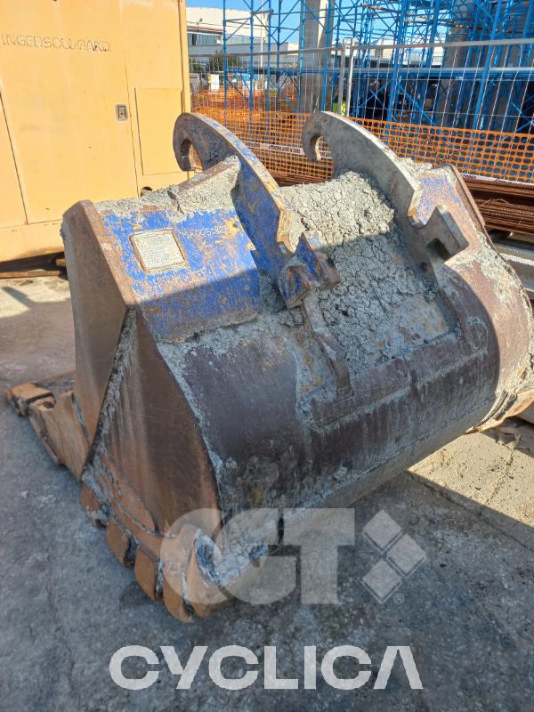 Ровокопачи-гасеничари  336 NG WFF20067 - 11