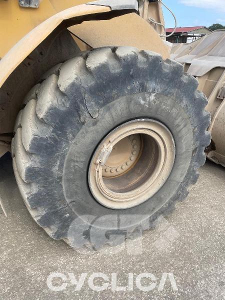 Натоварувачи на тркала  972K PEM00### - 6