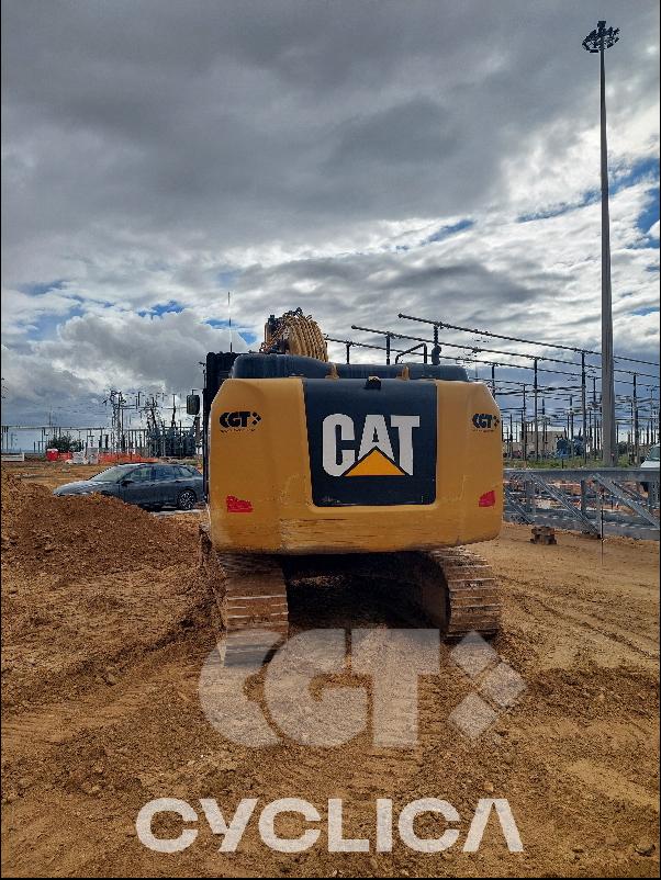 Ровокопачи-гасеничари  323F MFY20106 - 4