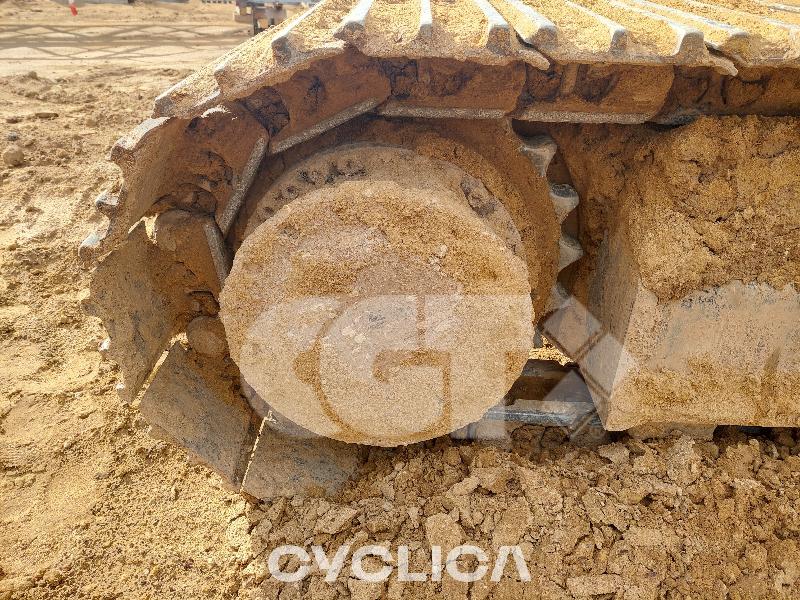 Ровокопачи-гасеничари  323F MFY20106 - 10