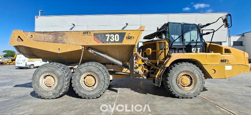 Дампери и зглобни камиони 730 3T301061 - 2