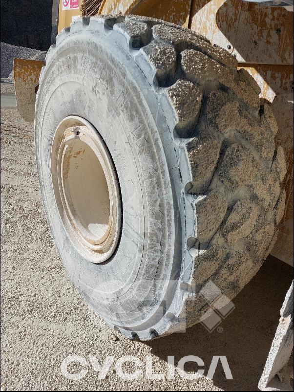 Ngarkues me rrota  966M XE P6C01### - 9