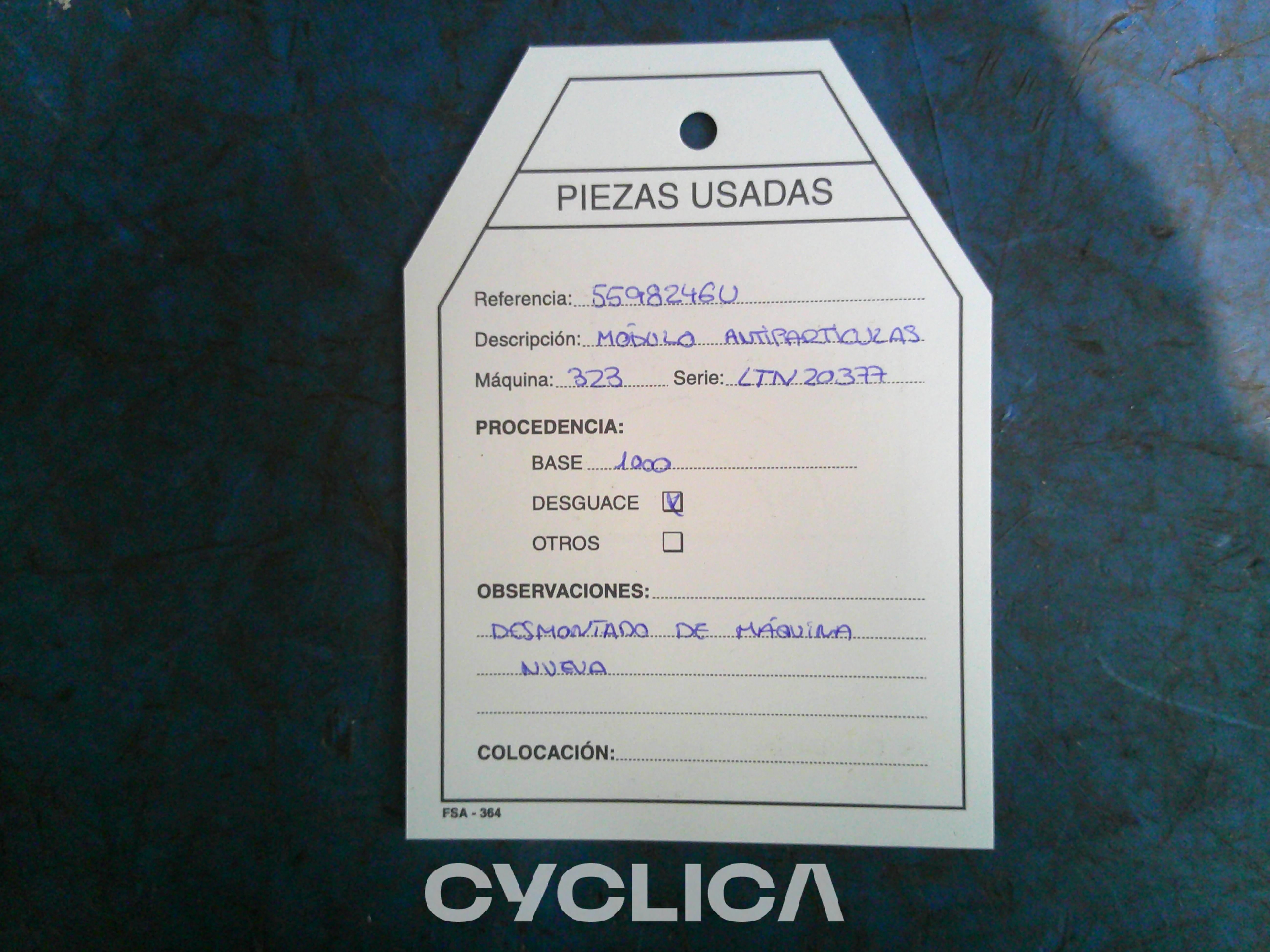 Motor  323L 5598246 - 2