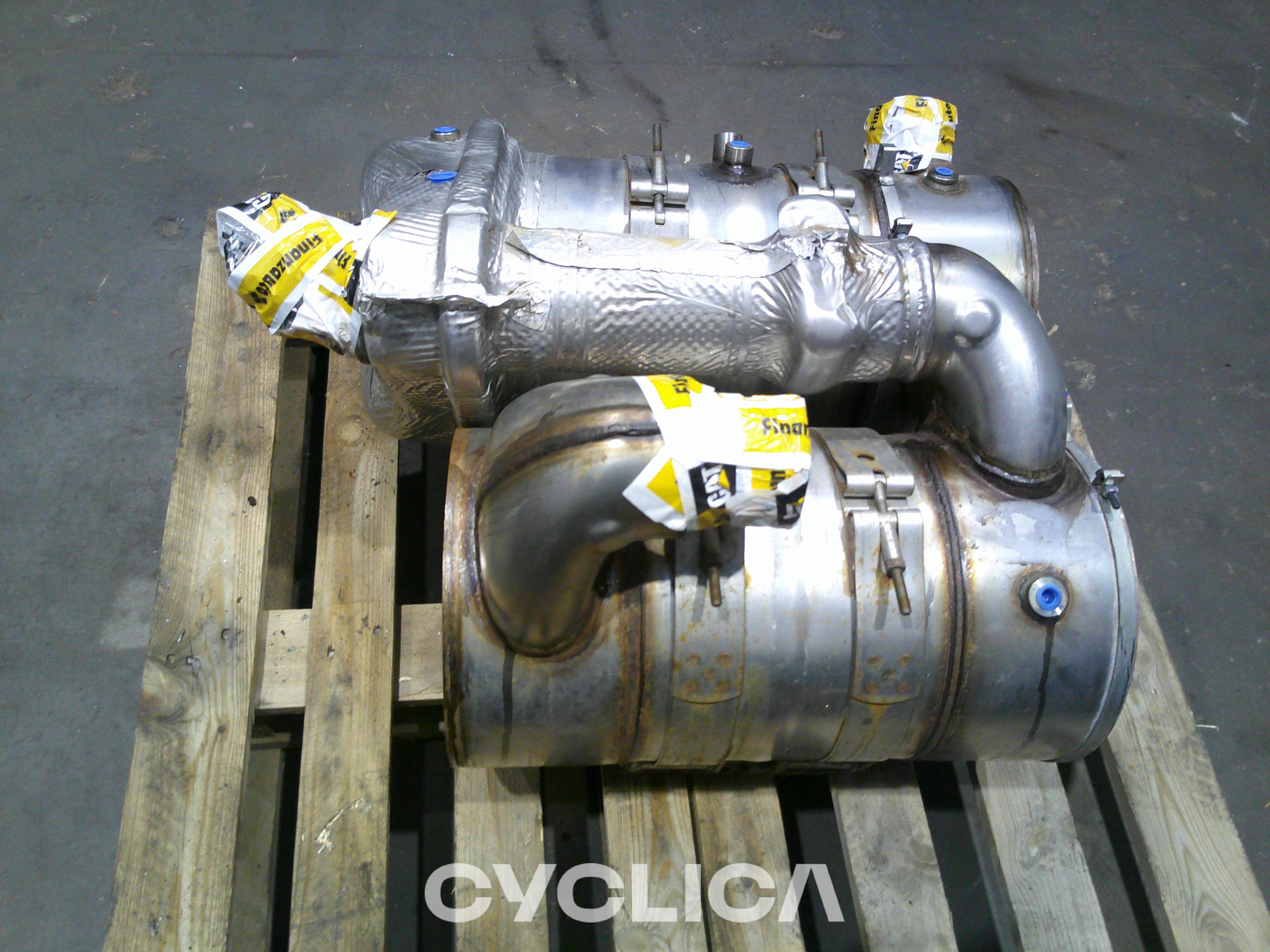 Motor  323L 5598246 - 3